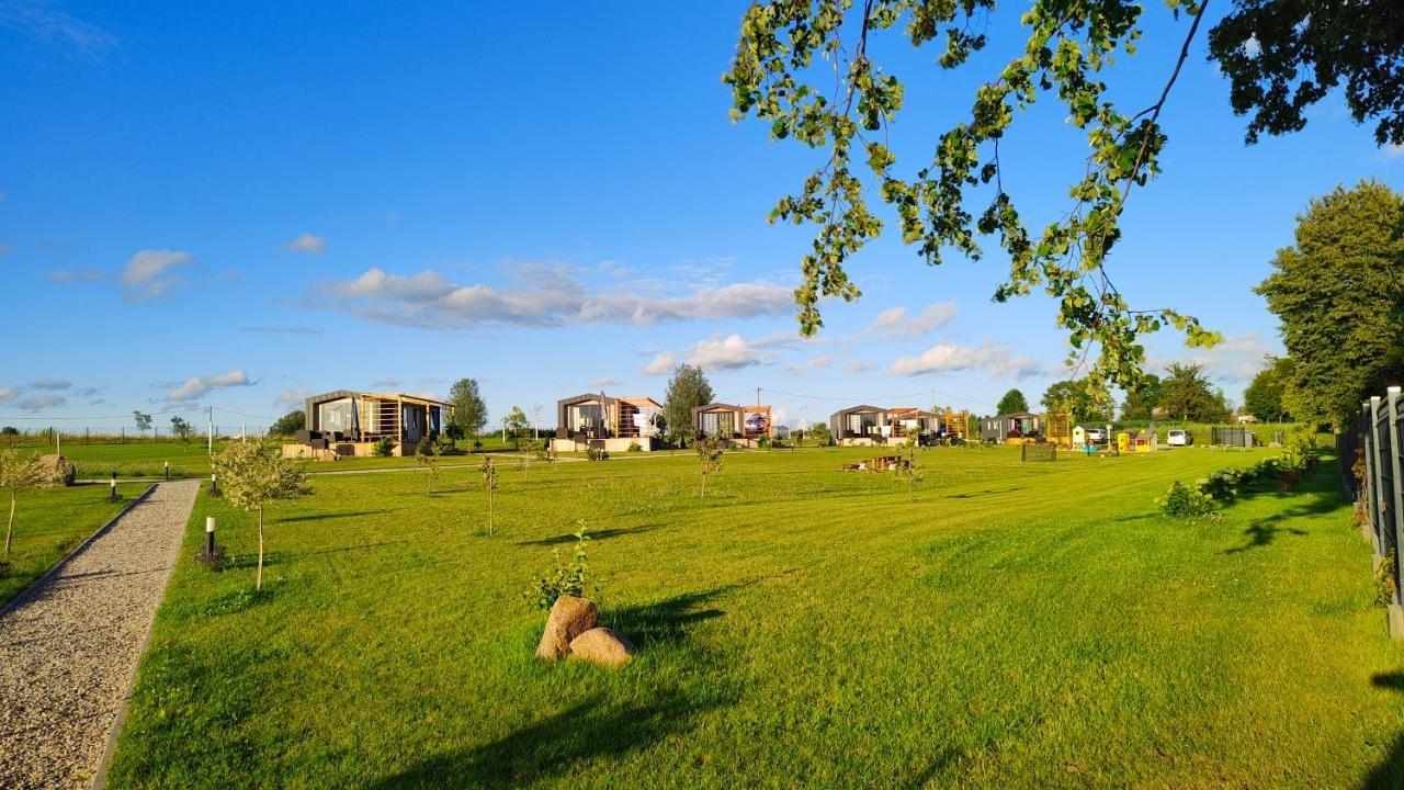 Masuria Resort Village, całoroczne domki z widokiem na jezioro, sauna i jacuzzi Zywki Zewnętrze zdjęcie